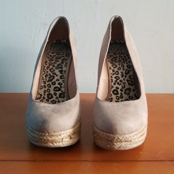 Wedge heels - Picture 2 of 4